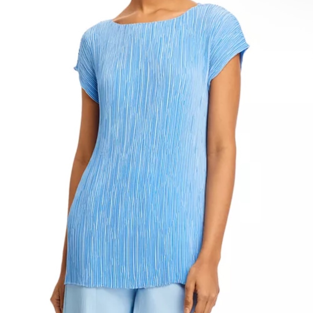 Lafayette 148 Pleated Short Sleeve Top Light Blue NWT Small and XL